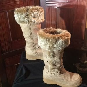 Boots Unlisted fur trim Boots